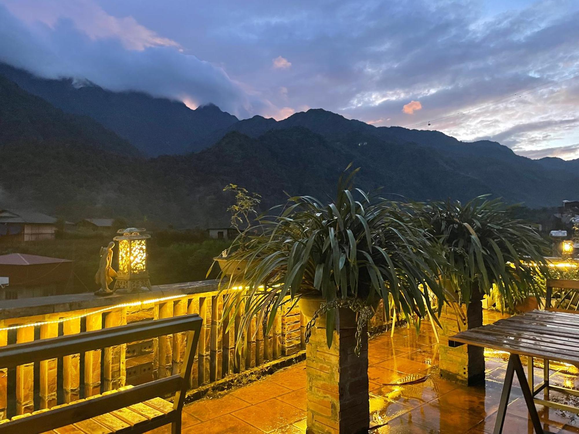 Stone Paradise Homestay Sapa Bagian luar foto