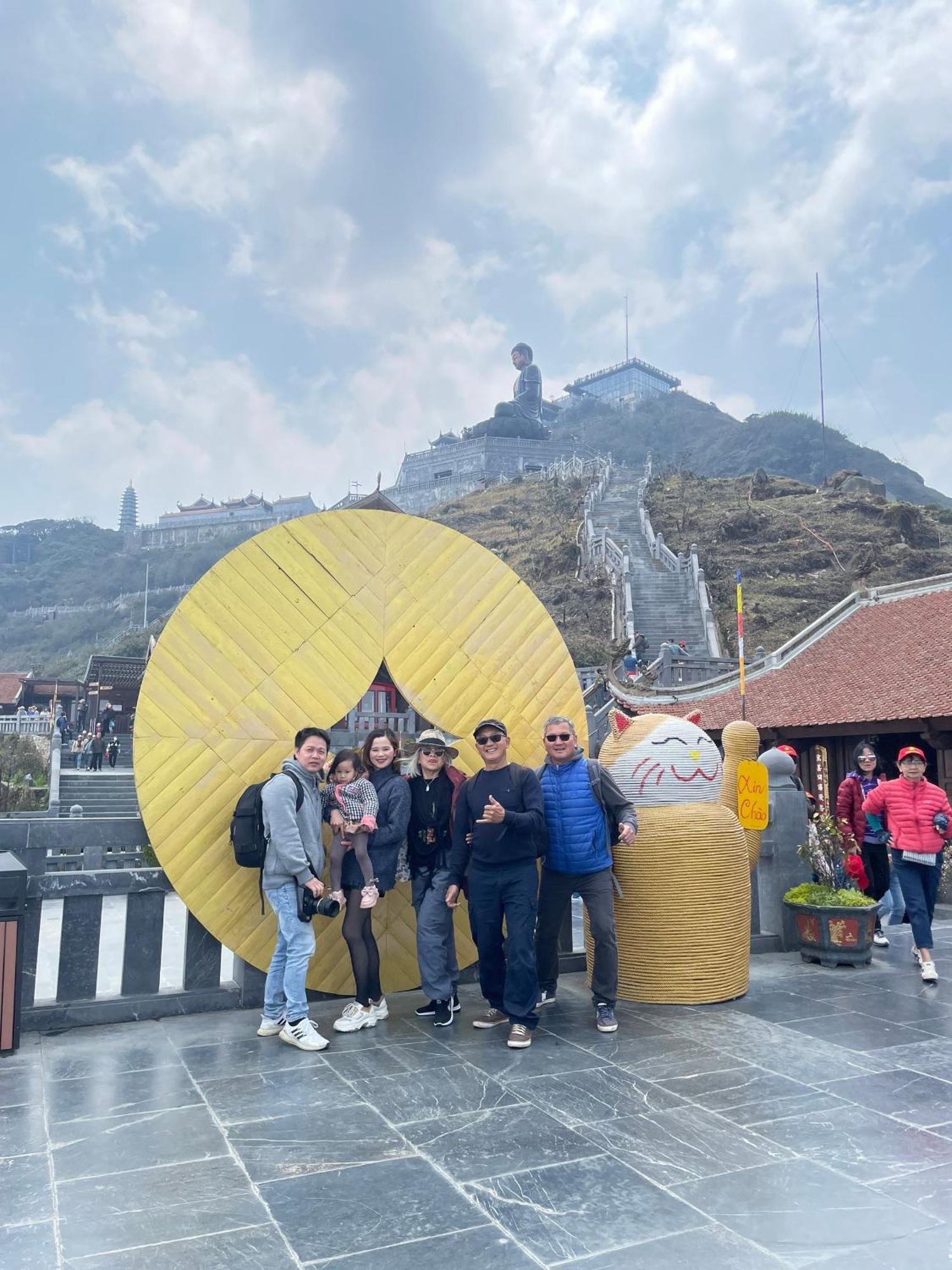 Stone Paradise Homestay Sapa Bagian luar foto